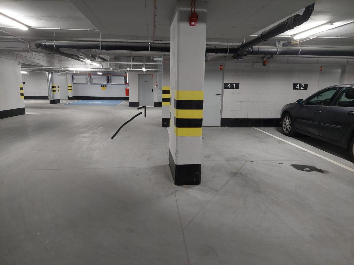 Mak Apartment Grobla - Free Parking - 3 Rooms Gdańsk Buitenkant foto
